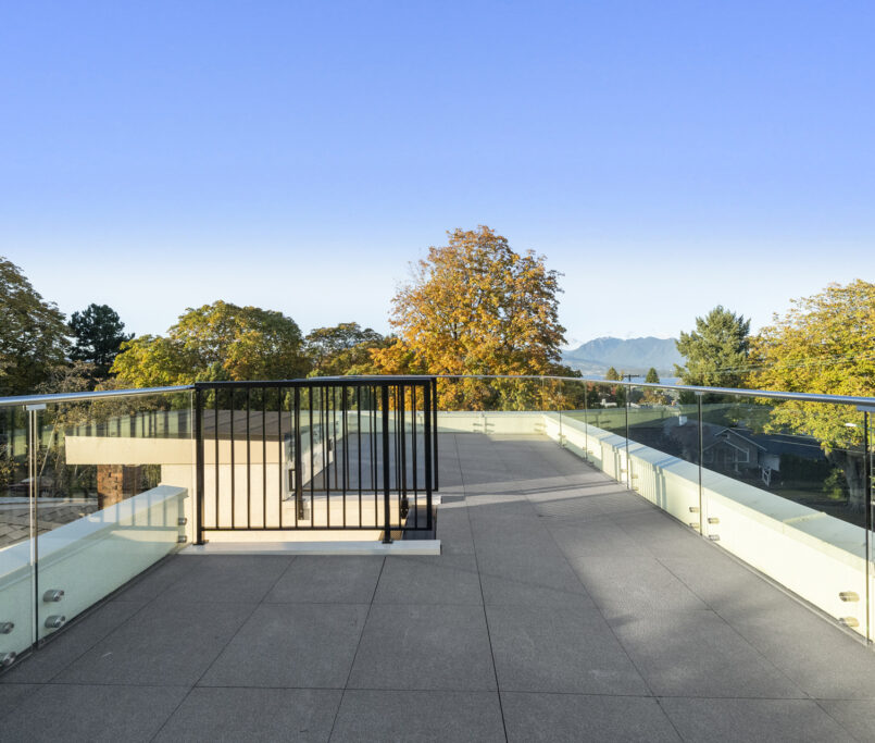 rely construction residential projects 3802 West 22nd Custom Home 23