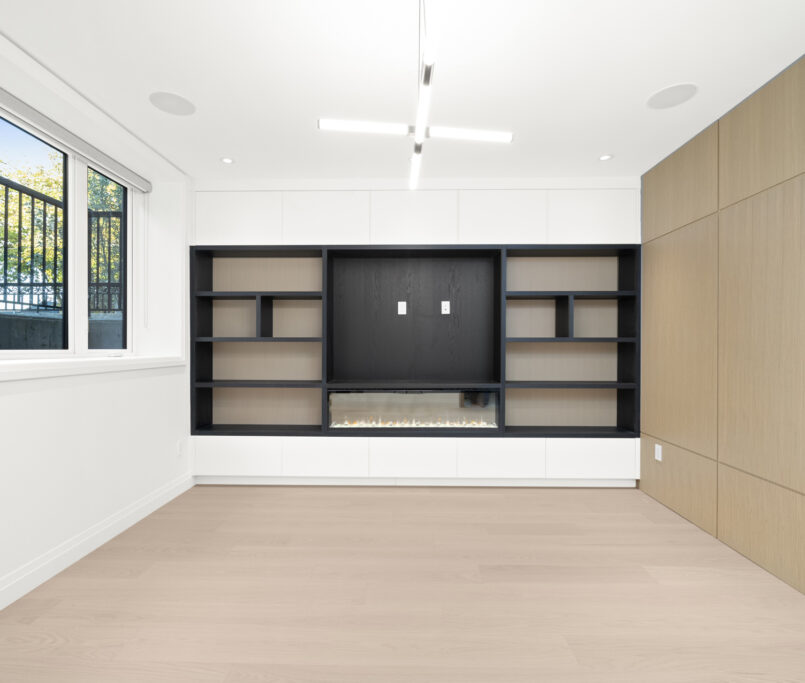 rely construction residential projects 3802 West 22nd Custom Home 31