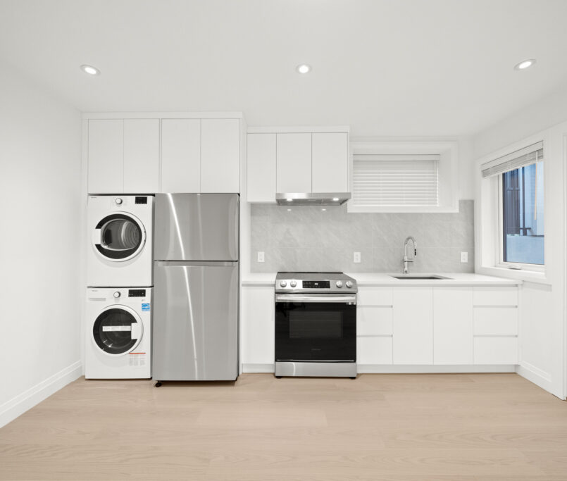 rely construction residential projects 3802 West 22nd Custom Home 38