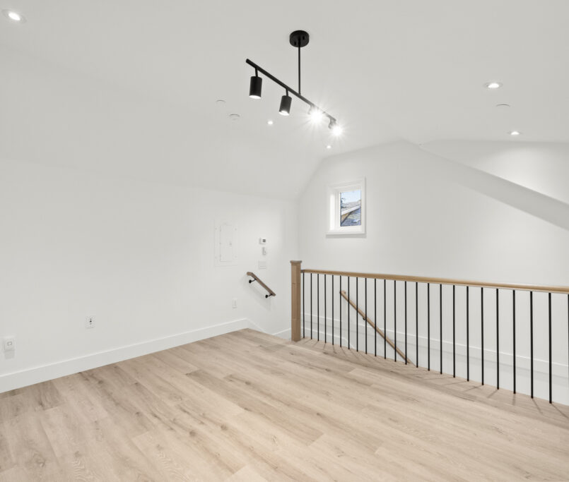 rely construction residential projects 3802 West 22nd Custom Home 54