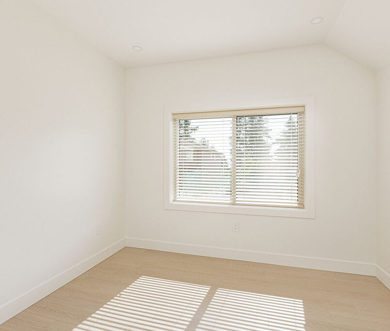 rely construction laneway projects 6190 Clinton Laneway completed 5