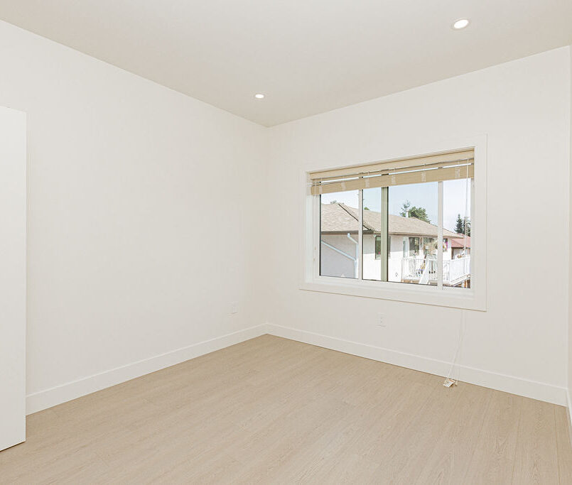 rely construction laneway projects 6190 Clinton Laneway completed 9