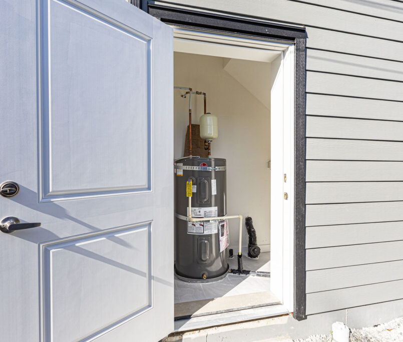 rely construction laneway projects 6645 Curtis St Laneway completed 5