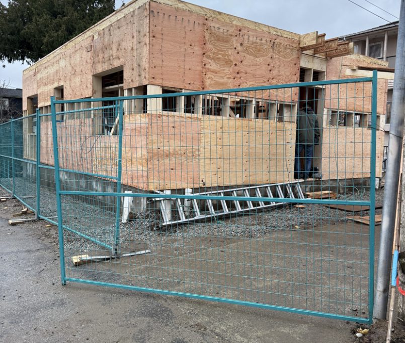 rely construction laneway projects 7045 culloden street Laneway mid construction 21