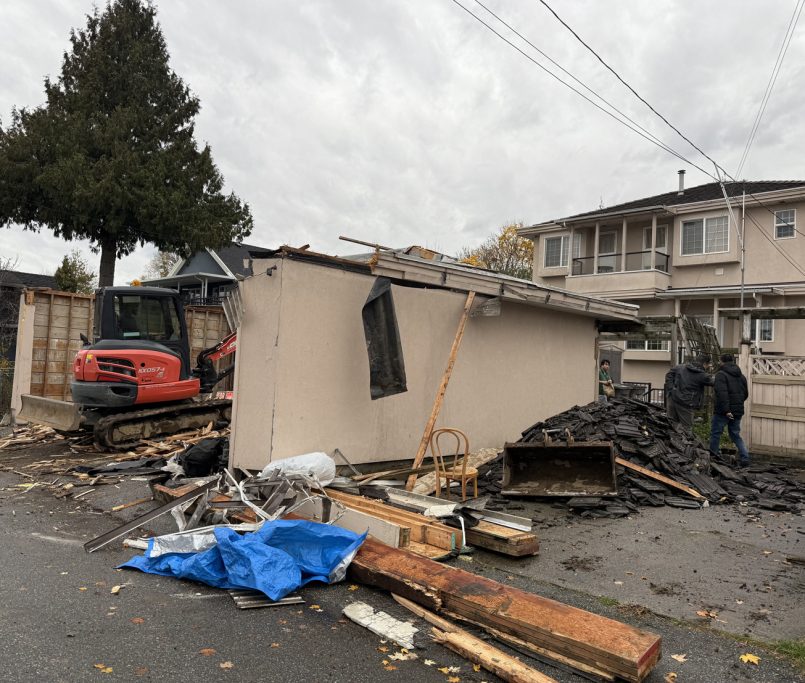 rely construction laneway projects 7045 culloden street Laneway mid construction 36