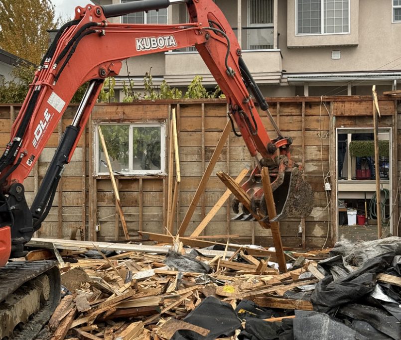 rely construction laneway projects 7045 culloden street Laneway mid construction 38